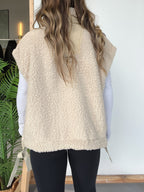 Women's Button Paneled Teddy Fleece Vest Jacket